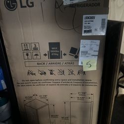 LG 6.0 cu. ft. Single Door Refrigerator, model number LRONC0605V