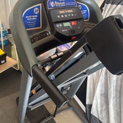 Treadmill 