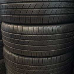 SET MICHELIN DEFENDER (4) 215/55 R17