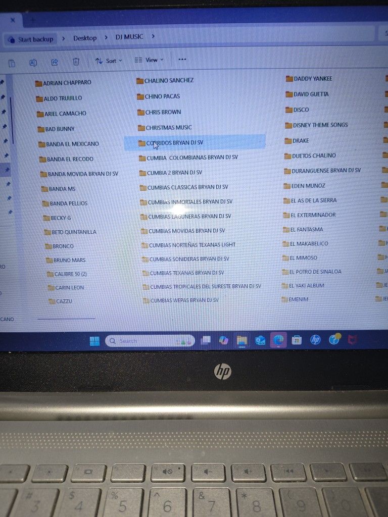 MEMORIAS CON MUSICA LO MAS NUEVO DE TODOS LOS GENEROS 