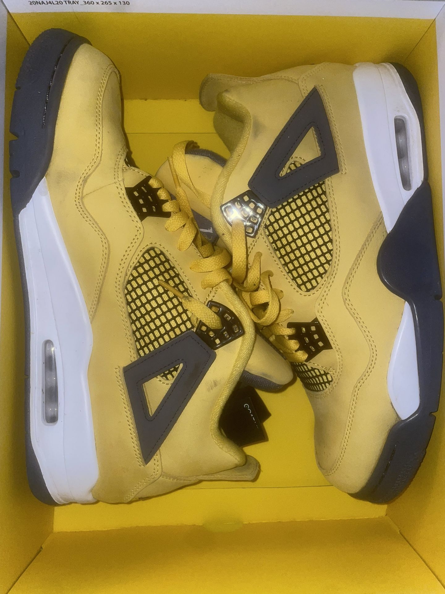 Jordan 4 Lightning Size 12