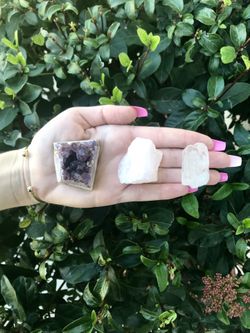 Healing Crystal Bundle 🔮🌿🤍