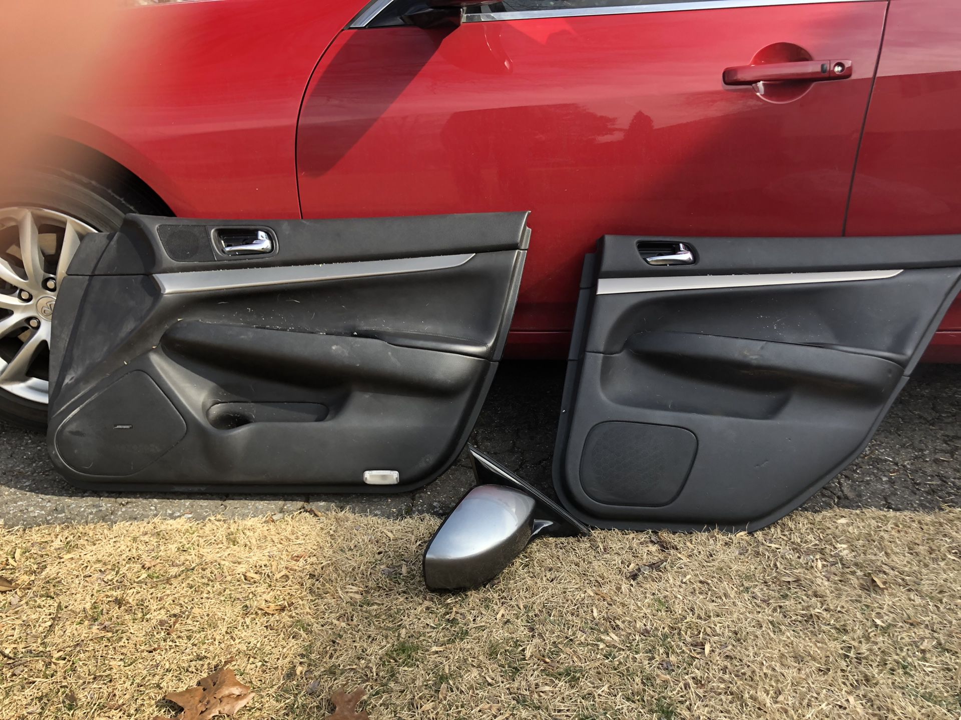 Passenger front/rear door panels Infiniti G35 sedan