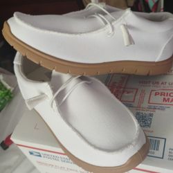 Unisex Size 8 In Mens But Are A 9 In Womens 