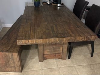 Dining room set