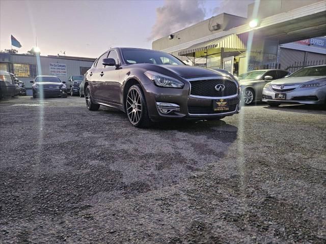 2018 INFINITI Q70