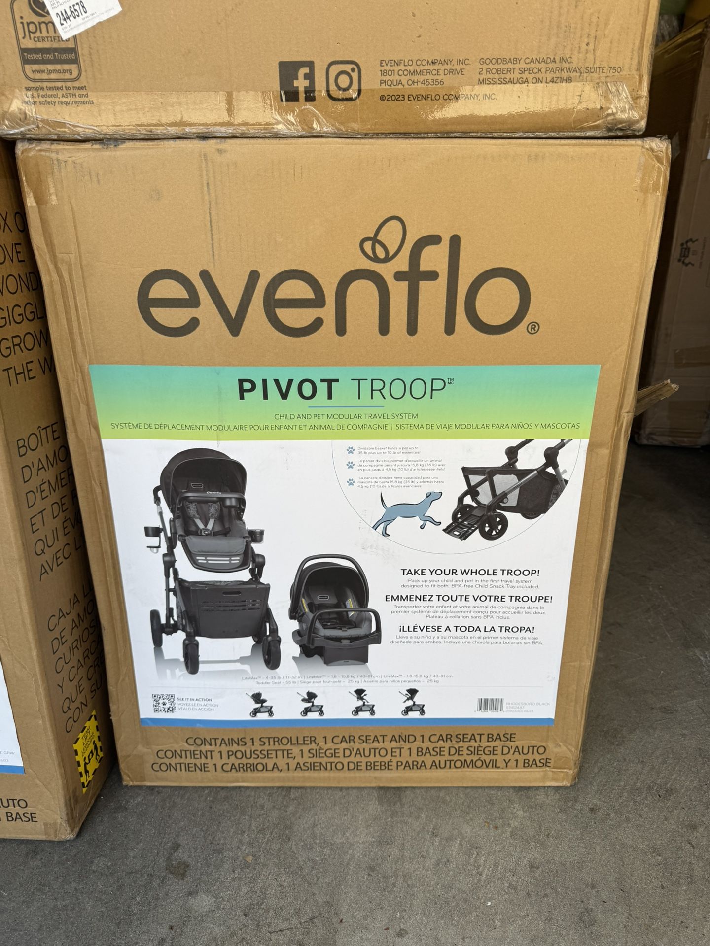 Evenflo Pivot Troop (Child and Pet Travel System)