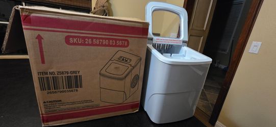 Counter top Ice maker