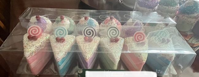Decorative Cake Slice & Cupcake Figurines Set
