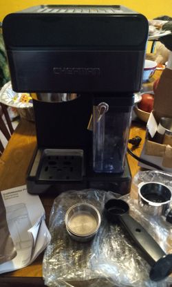 Chefman Barista Pro Expresso Machine #RJ54-1-SV-BLK-WM. New