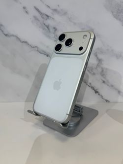 iPhone 17 Pro 1TB Unlocked Pre-owned
