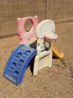 Step 2 Plastic Outdoor Smaller Playset with Slide (LxWxH: 62” x 22” x 44”)