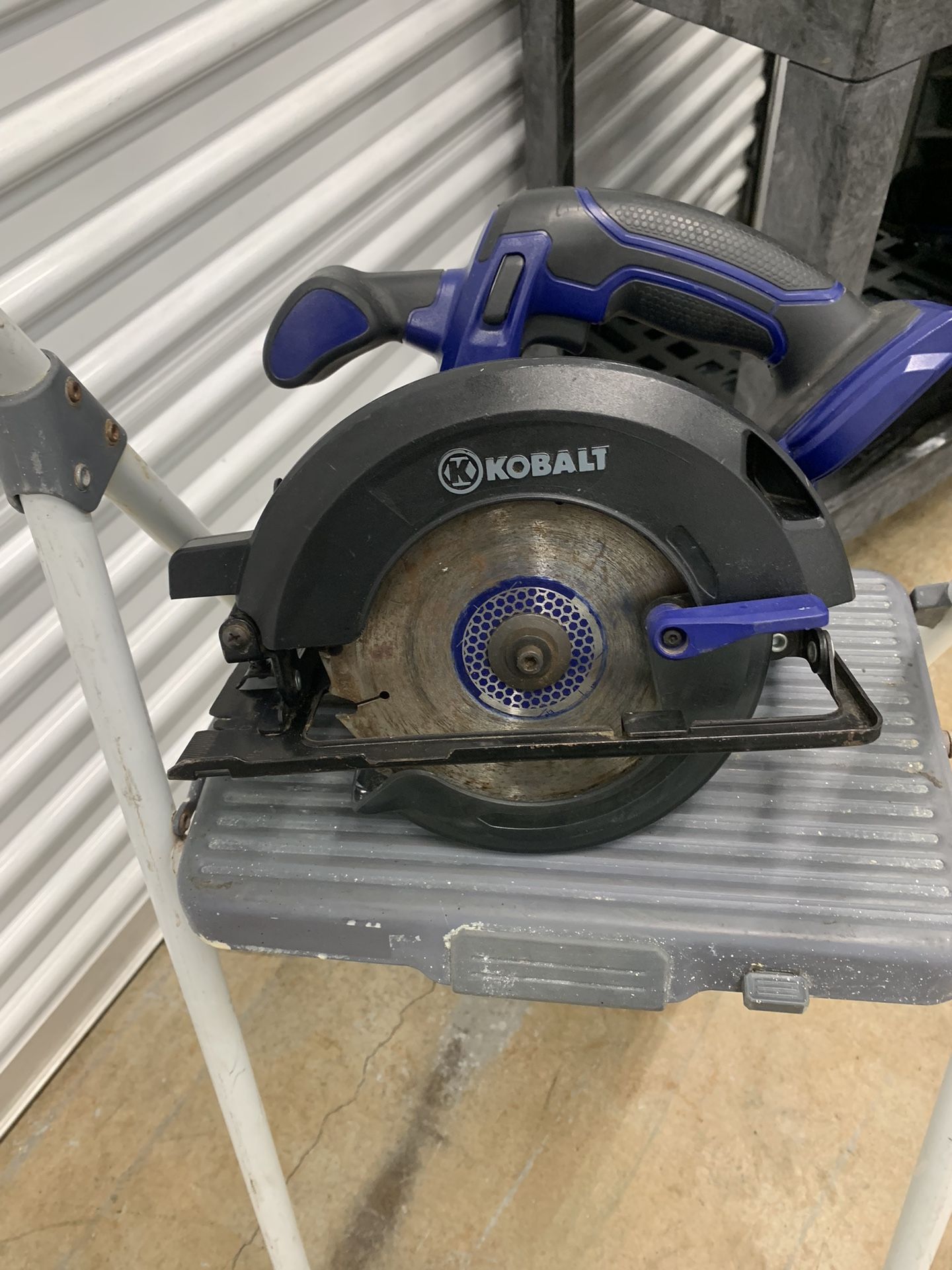 Kobalt Skilsaw