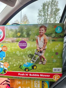 Push and bubble kids lawnmower