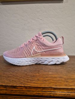 Nike React Infinity Run Flyknit 2 "Pink Glaze" Athletic Running Shoes 
Women's Size US 8.5