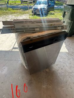 Dish washer