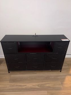 Dresser/TV stand