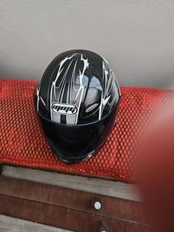 Motorcycle helmet