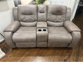 Gray Matching Reclining Sofa & Loveseat w/ Cup Holders Set