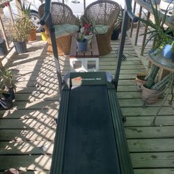 Weslo Cadence 78e (Please see the pictures and review the description.)