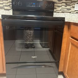 Black Whirlpool Range