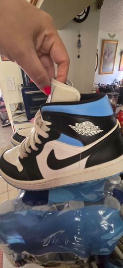 Used like new Nike high jordans