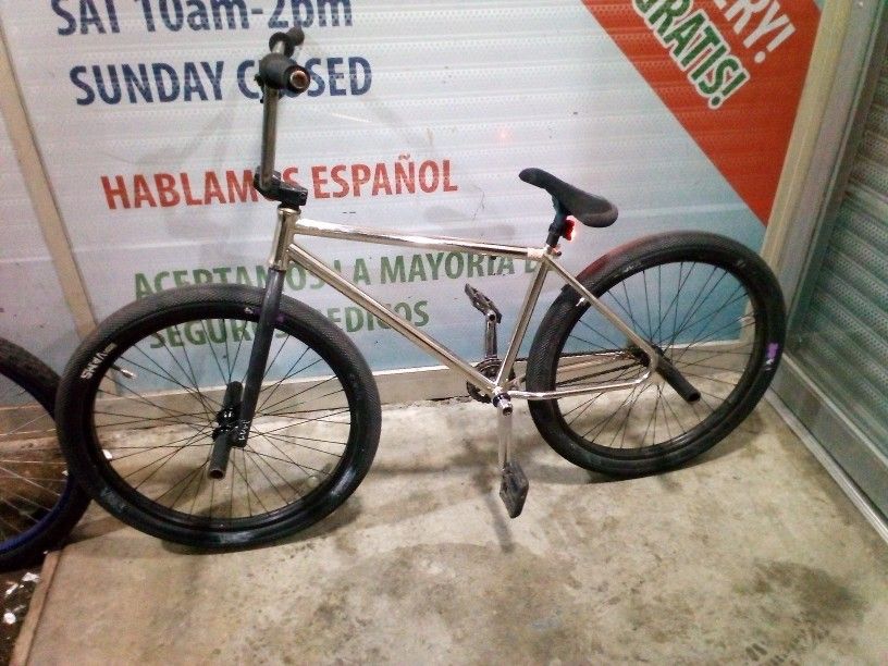 26 Inch BMX Cult for Sale in Santa Ana, CA - OfferUp