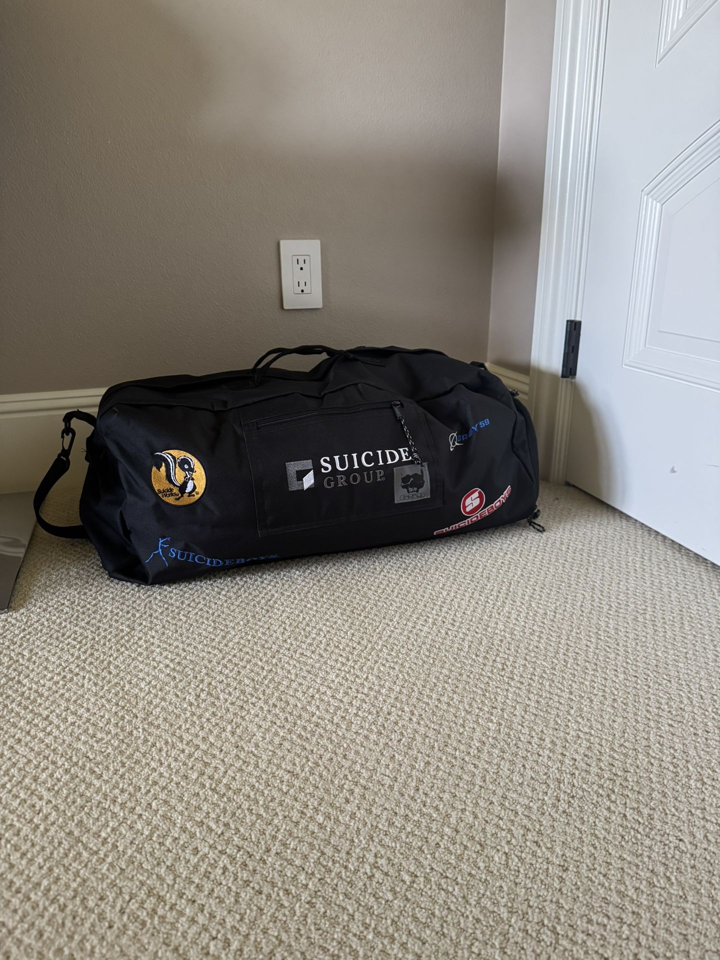 G59 New World Depression 3 Day Bag