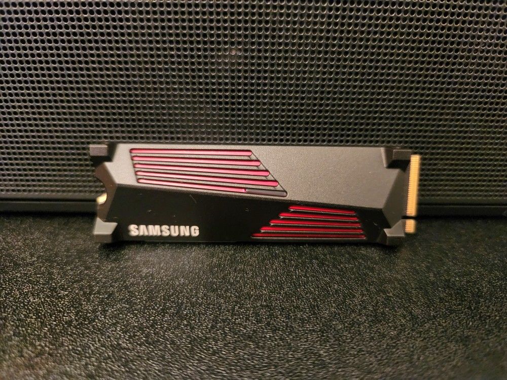 Samsung 990 Pro 4TB Gen4 M.2 SSD Drive