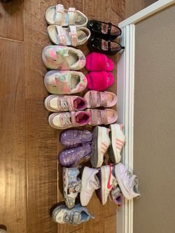 11 PAIRS OF GIRLS SHOES FOR ONLY $25!