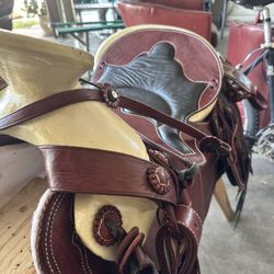 Horse Saddles