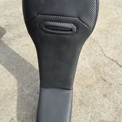 Side-by-side booster seat