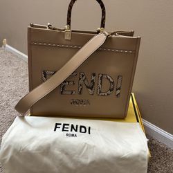 Fendi Sunshine Leather Tote Medium Brown