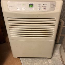 GoldStar Dehumidifier 