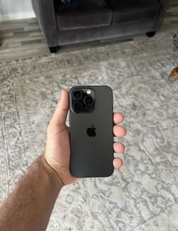 iPhone 16 Pro