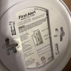 First Alert Smoke Detector 