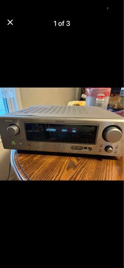 Denon 7.1 Surround Sound Receiver (Silver) – Works Great