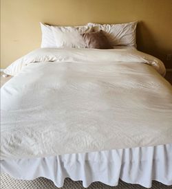 ​Beautyrest Queen Adjustable Bed & Serta Mattress Set
