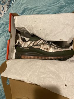 Size 11 Nike 98s