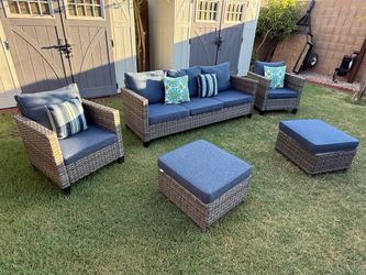 Patio set