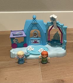 Little People Frozen Playset