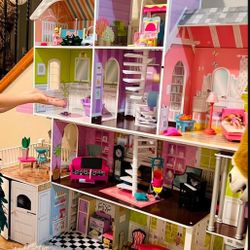 Large Doll House With Furniture 