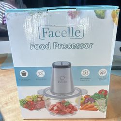 🍅 Brand New 8-Cup Food Processor / Meat Grinder – 500W Power! 🥩 📍 Pickup: S. Durango & 215 near IKEA 💵 Only $25 – FIRM  Chop, grind, and blend wit