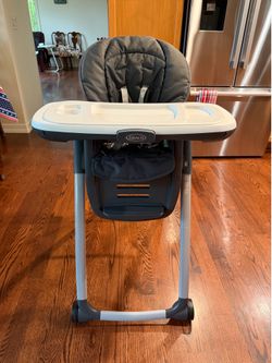 High chair (graco)
