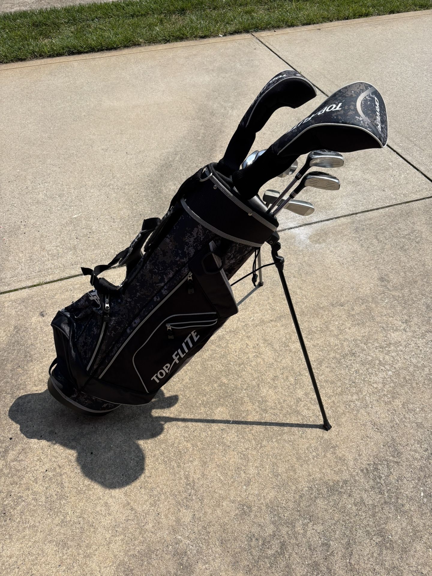 Top Flight RH Golf Club Set