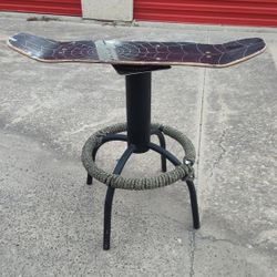 🛹🛹 $ 30-Handmade  Rotating Skate Board Stool 🛹🛹