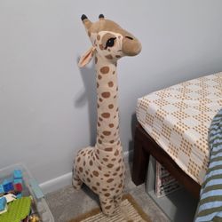 Hm Tall Giraffe 