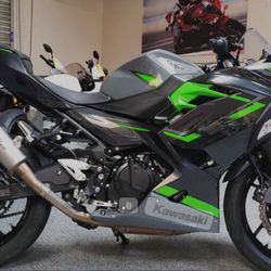 2023 Ninja 400 Abs 