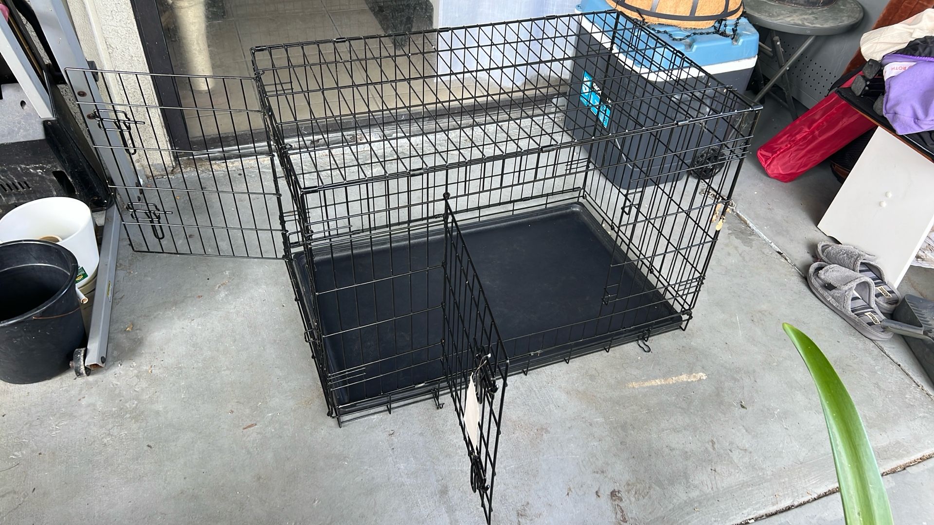 Large Metal Dog Crate