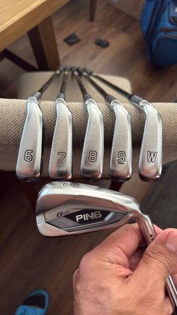 Ping G425 irons.